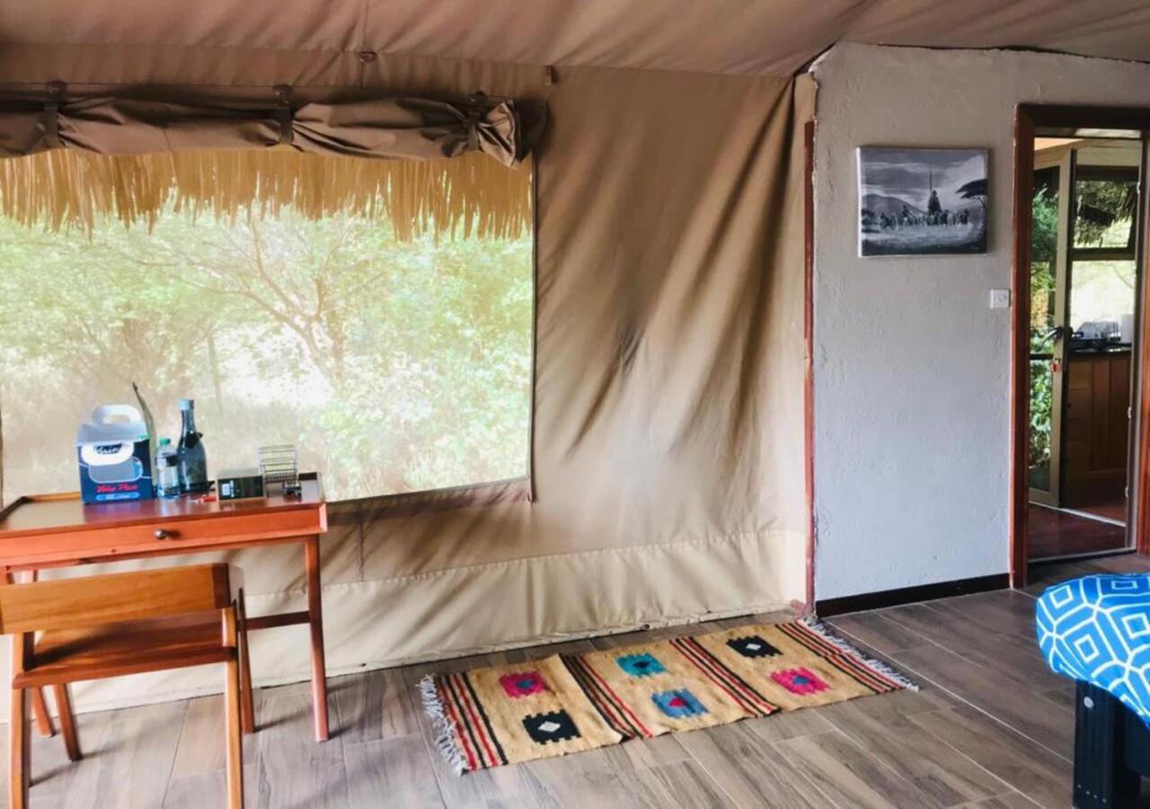 Oldonyo Orok Lodge Kajiado Exterior foto